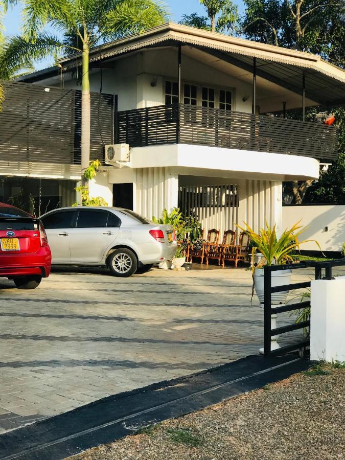 Pinidiya Resort أنرادابورام المظهر الخارجي الصورة