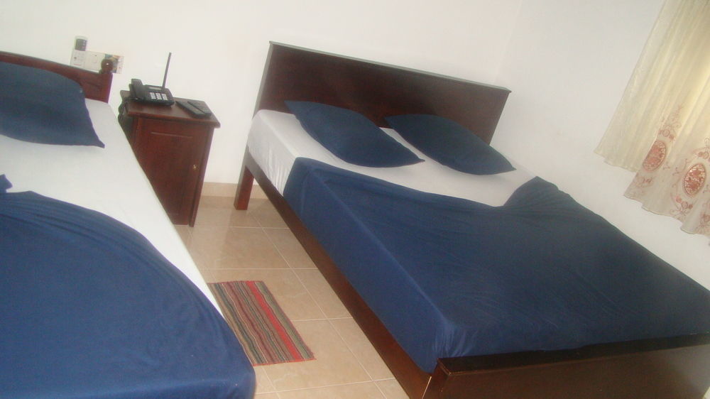 Pinidiya Resort أنرادابورام المظهر الخارجي الصورة