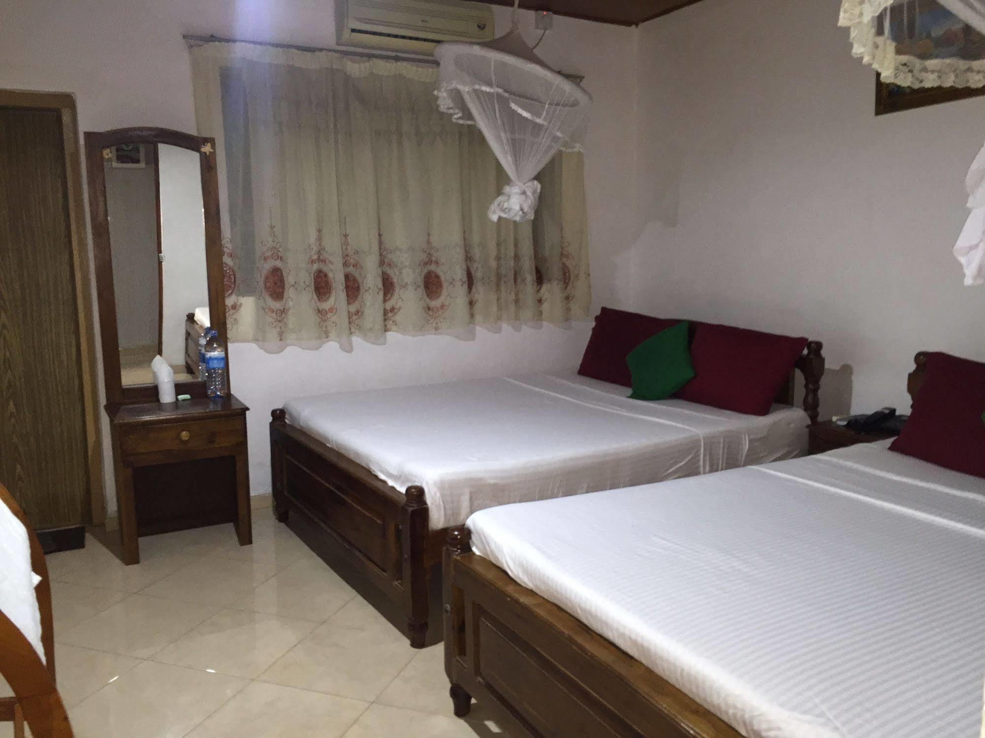 Pinidiya Resort أنرادابورام المظهر الخارجي الصورة